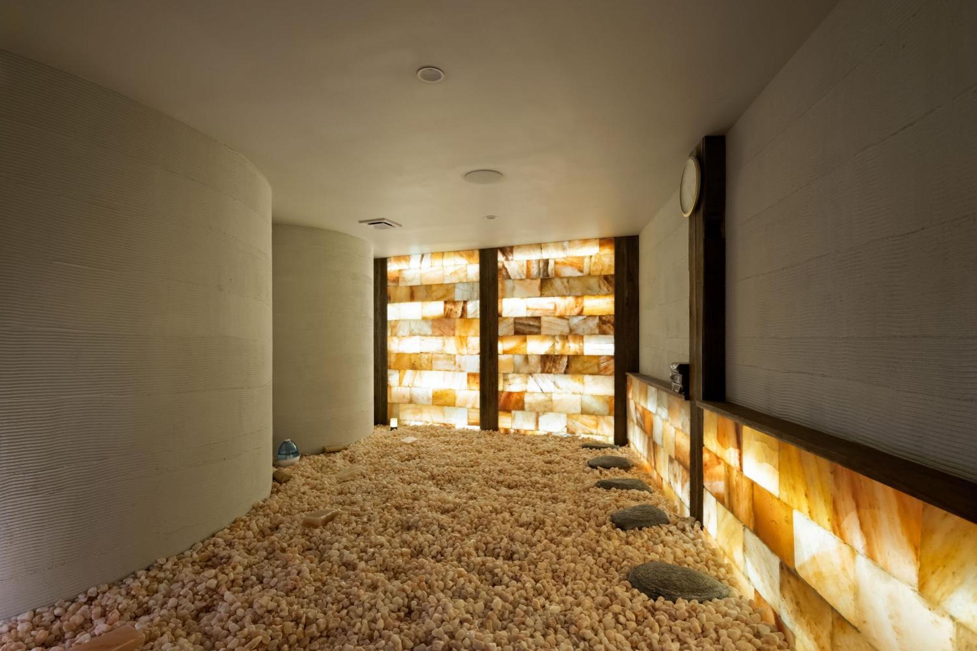 Emporium Hotel South Bank Brisbane Zewnętrze zdjęcie A salt cave in a spa